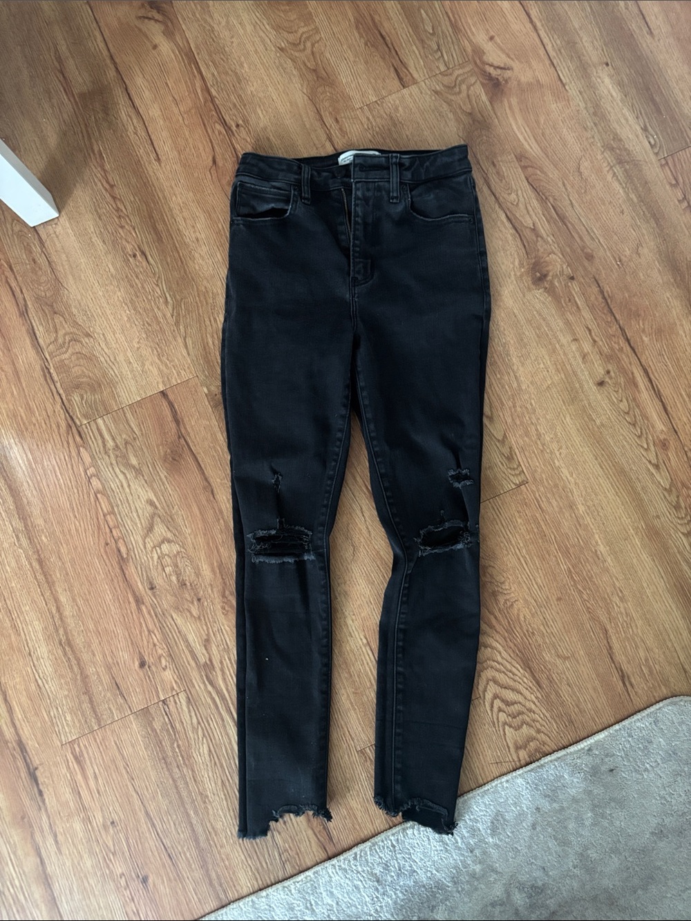 Abercrombie & Fitch Black Distressed Skinny Jeans